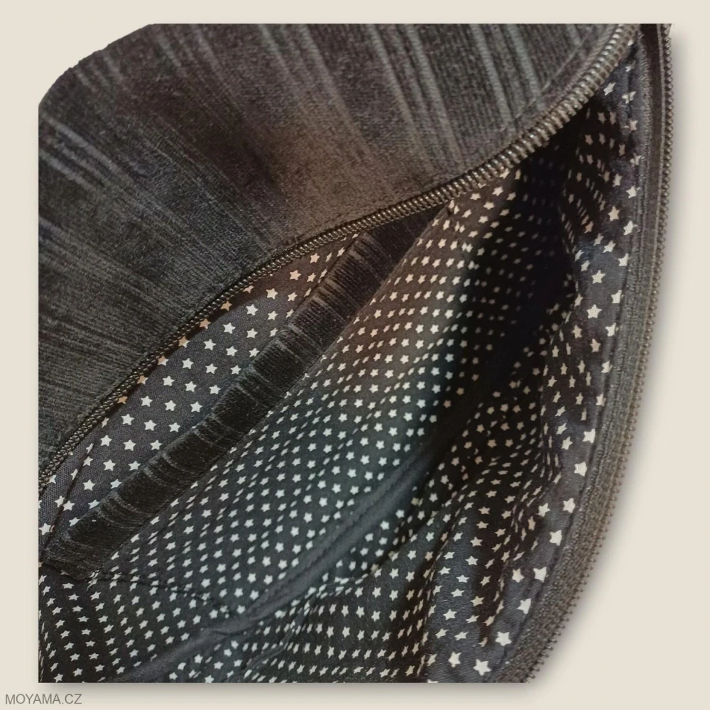Ledvinka Maya Pocket XL – black stripes star